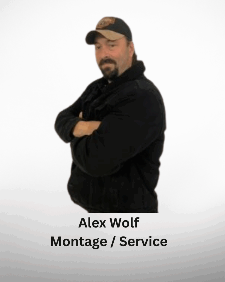 Alex Wolf